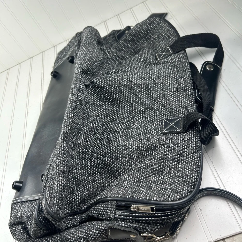 Jaguar Gray Tweeked Weekender Unisex Travel Duffle Bag w Key Chain